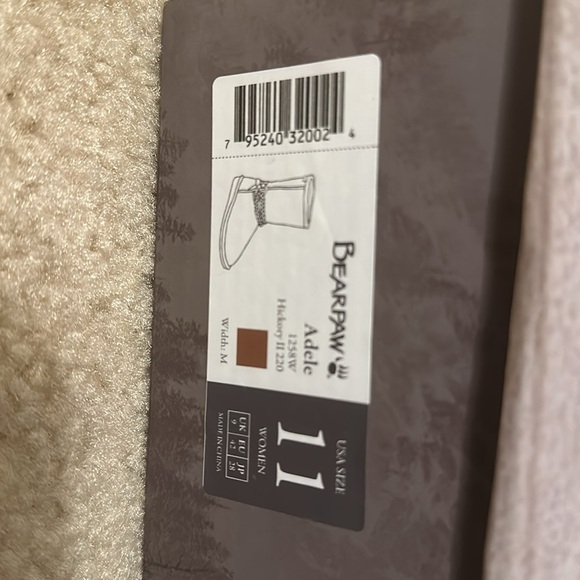 Bearpaw Adele boots new in box size 11 - Picture 16 of 16